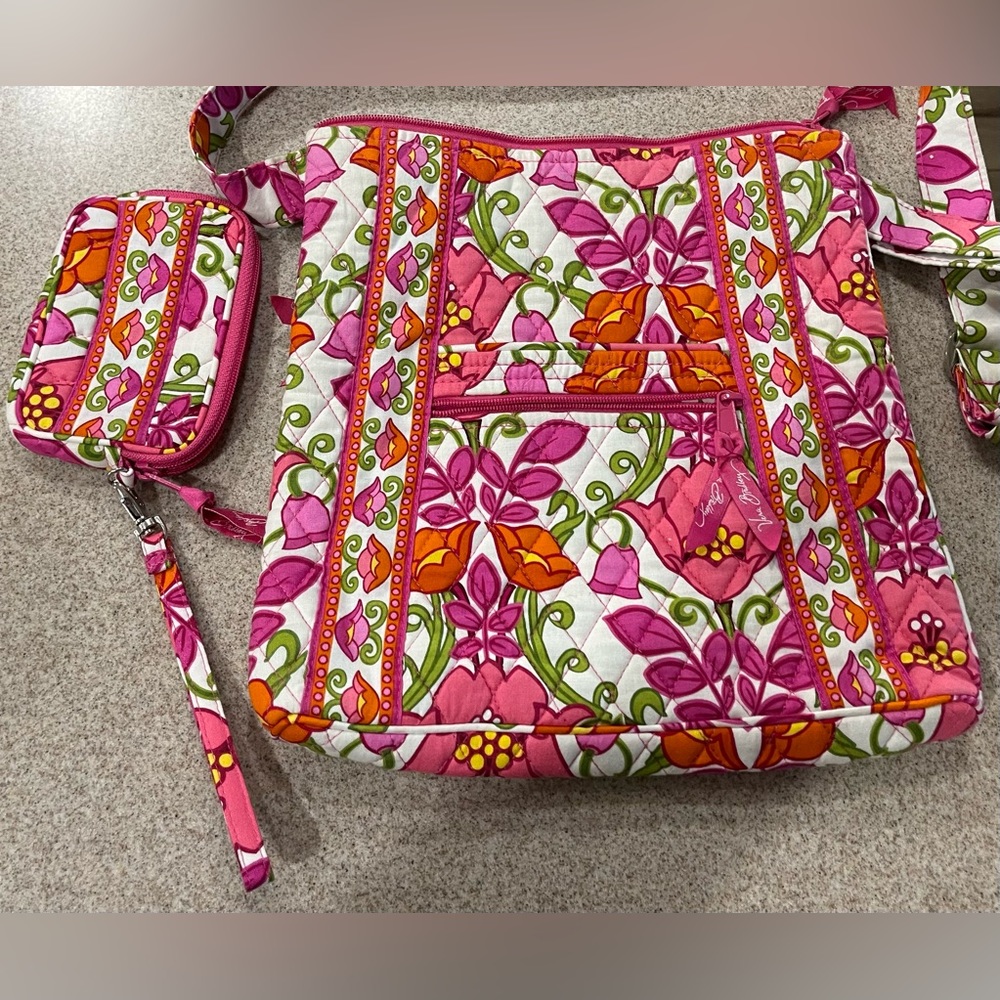Vera Bradley Cross Body bag with matching wristlet